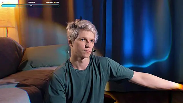 Breston Sweet online show from December 2, 2:34 am