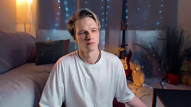 Breston Sweet online show from April 15, 6:52 am