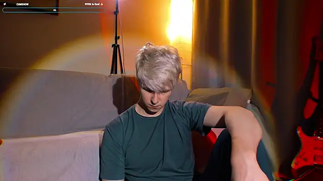 Breston Sweet online show from October 29, 8:19 pm