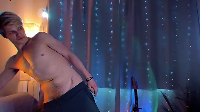 Breston Sweet online show from March 27, 6:11 am