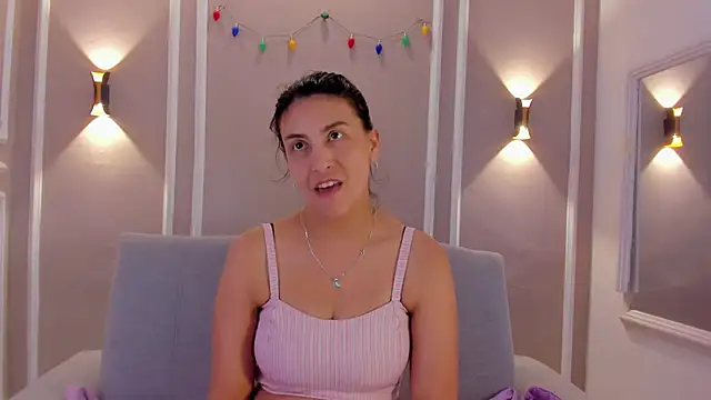 isa kiss online show from January 14, 12:42 pm