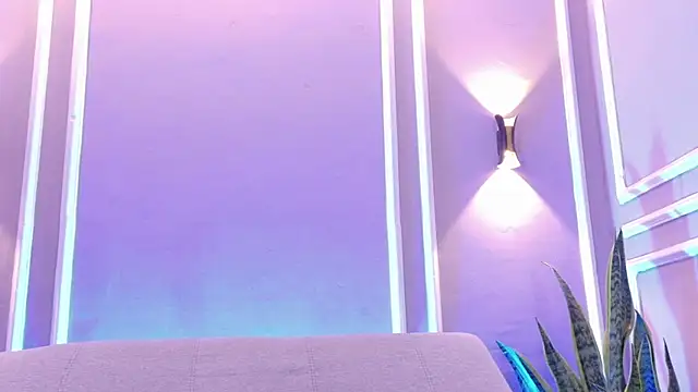 isa kiss online show from April 1, 12:28 pm