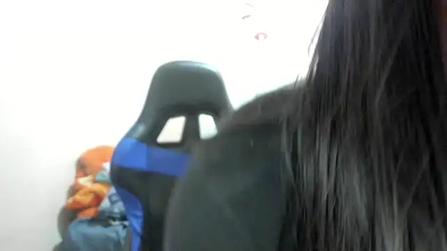 Leylafourniert online show from March 22, 8:37 pm