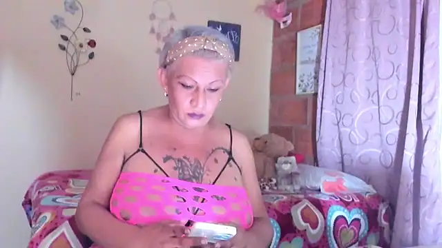zafiro sex  online show from February 23, 12:19 am