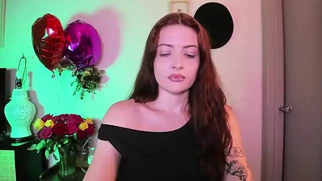 MelroseStrip online show from July 10, 10:43 pm
