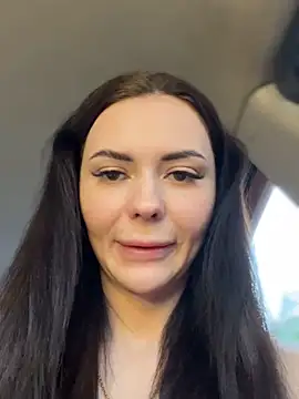 Snapshot of PrincessaHill_ chatting on December 16, 8:07 am PrincessaHill online show from December 16, 8:07 am