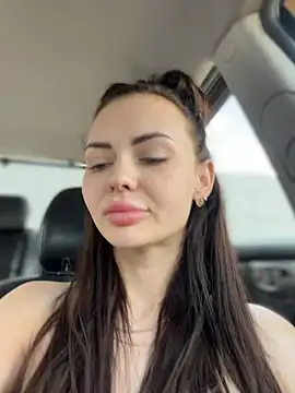 Snapshot of PrincessaHill_ chatting on July 5, 10:44 am PrincessaHill online show from July 5, 10:44 am