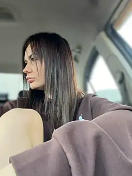 Snapshot of PrincessaHill_ chatting on March 16, 7:12 am PrincessaHill online show from March 16, 7:12 am