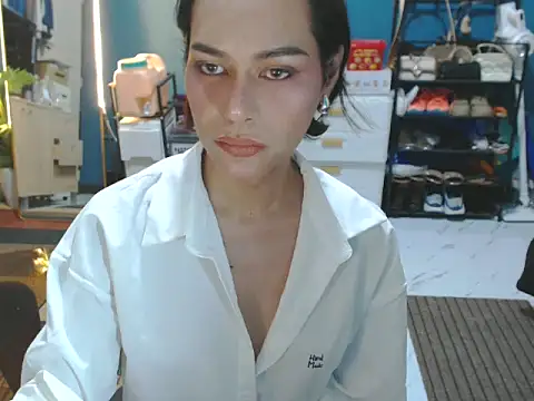 BonaBarrameda online show from June 28, 7:14 am