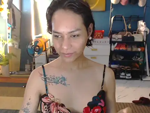 BonaBarrameda online show from June 23, 5:49 am