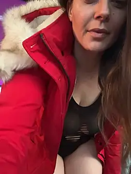 Snapshot of newMichelle chatting on January 28, 7:11 am newMichelle online show from January 28, 7:11 am