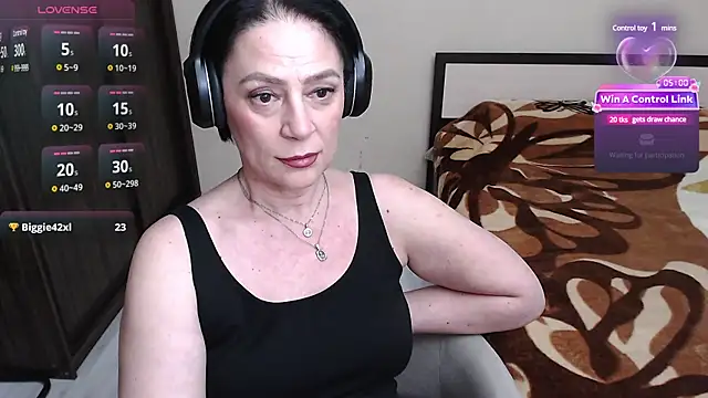 Snapshot of BelovedLady chatting on March 22, 10:26 pm BelovedLady online show from March 22, 10:26 pm