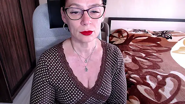 Snapshot of BelovedLady chatting on March 8, 5:07 am BelovedLady online show from March 8, 5:07 am