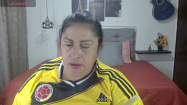 Snapshot of Keyla01_ chatting on June 27, 6:14 pm Keyla01 online show from June 27, 6:14 pm