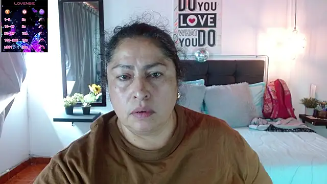 Keyla01  online show from March 29, 6:31 pm