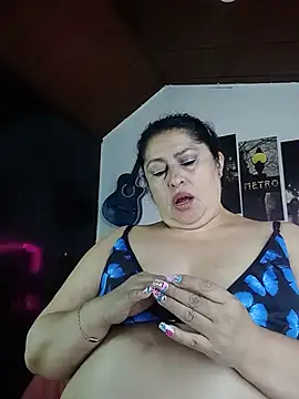 Snapshot of Keyla01_ chatting on July 28, 8:52 pm Keyla01 online show from July 28, 8:52 pm