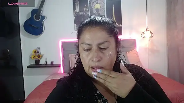 Snapshot of Keyla01_ chatting on July 21, 6:20 pm Keyla01 online show from July 21, 6:20 pm