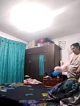 Keyla01  online show from November 23, 4:44 am