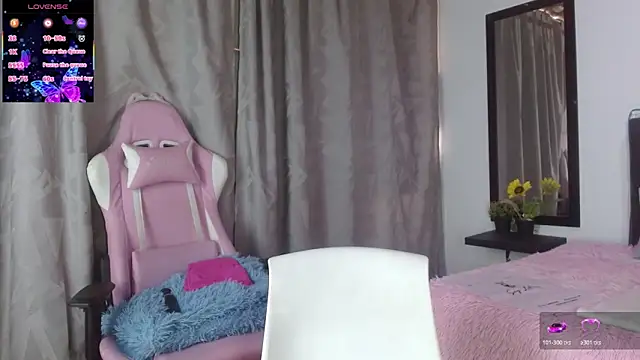 Snapshot of Keyla01_ chatting on March 3, 6:26 pm Keyla01 online show from March 3, 6:26 pm