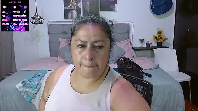 Keyla01  online show from April 22, 6:25 pm