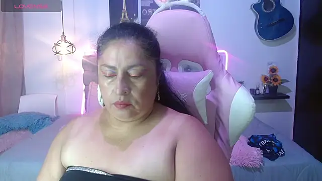 Keyla01  online show from April 15, 7:58 pm