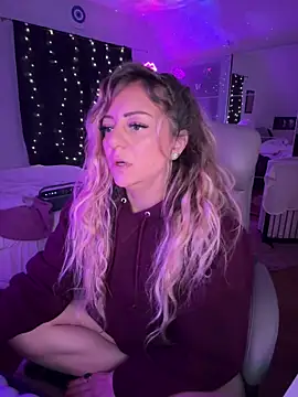 sage love online show from April 3, 12:39 am