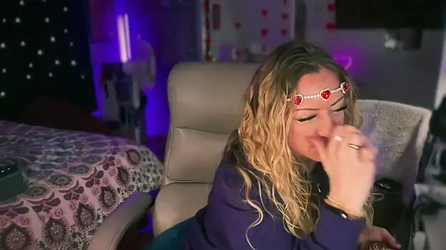 sage love online show from February 14, 2:23 am