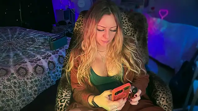 sage love online show from February 18, 2:20 am