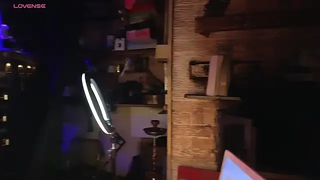 Snapshot of Alexa_Cosmic chatting on February 26, 5:35 am Alexa Cosmic online show from February 26, 5:35 am