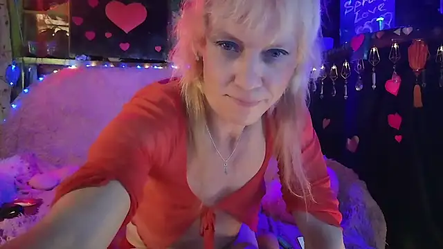 Snapshot of Alexa_Cosmic chatting on March 21, 1:56 am Alexa Cosmic online show from March 21, 1:56 am
