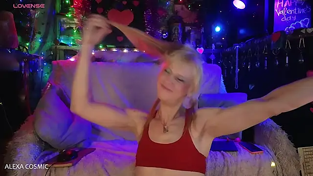 Snapshot of Alexa_Cosmic chatting on February 19, 2:12 am Alexa Cosmic online show from February 19, 2:12 am