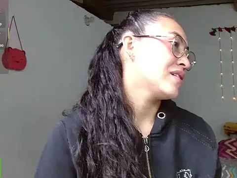 Olivia Bright online show from February 20, 2:19 pm