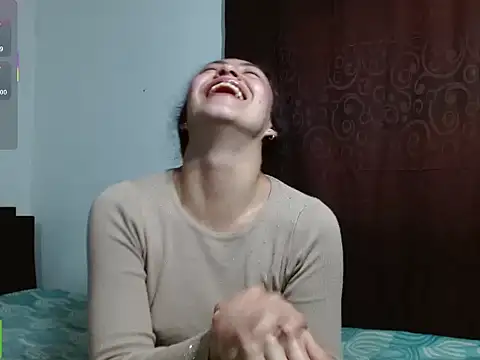 Olivia Bright online show from April 15, 10:43 pm