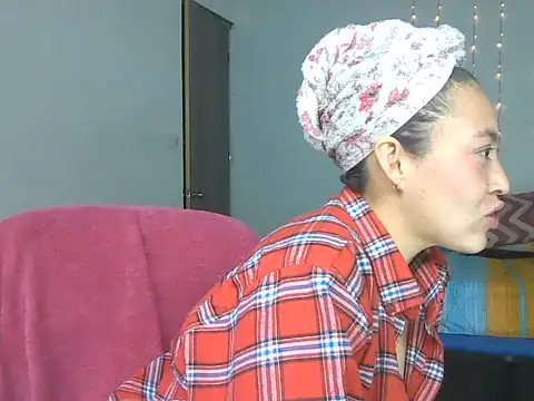 Olivia Bright online show from March 18, 10:21 pm