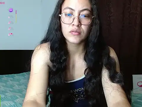 Olivia Bright online show from May 15, 11:25 pm