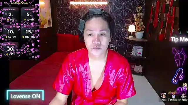 Snapshot of StellaGoddess chatting on October 30, 12:42 am StellaGoddess online show from October 30, 12:42 am