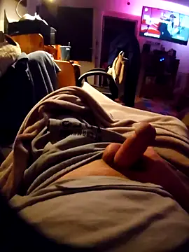 Snapshot of anonymus9006 chatting on January 16, 4:00 pm anonymus9006 online show from January 16, 4:00 pm