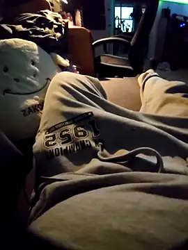 anonymus9006 online show from March 11, 4:40 pm