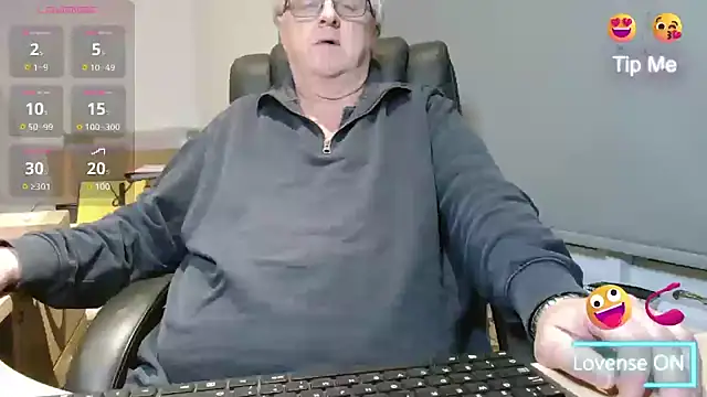 bigbadjon69 online show from March 11, 4:41 am