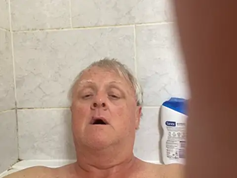 bigbadjon69 online show from May 25, 1:10 pm
