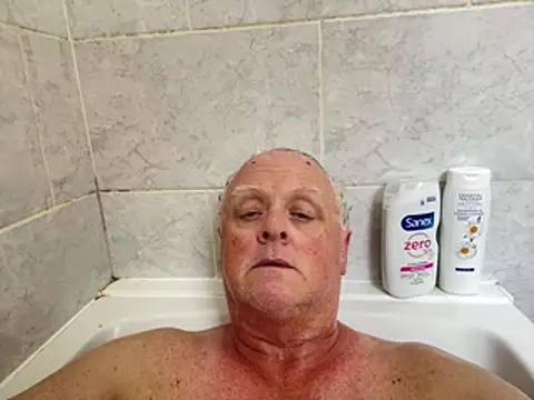 bigbadjon69 online show from June 24, 2:15 pm