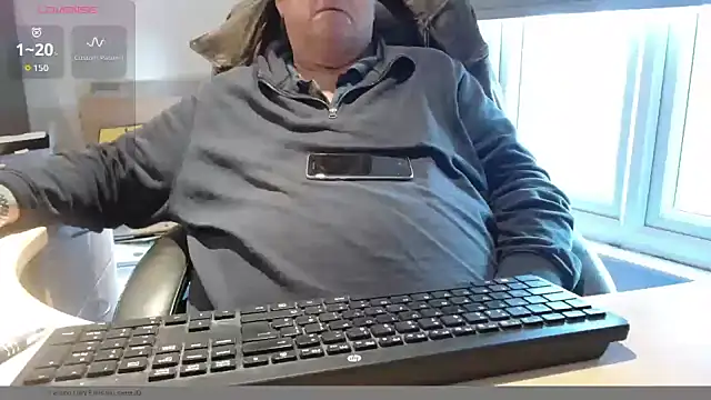 bigbadjon69 online show from December 2, 2:52 pm