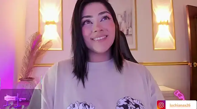 lucy26  online show from March 11, 5:24 am