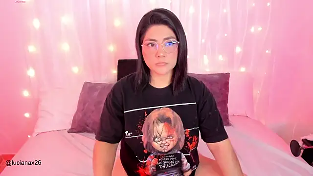 lucy26  online show from October 25, 2:22 am