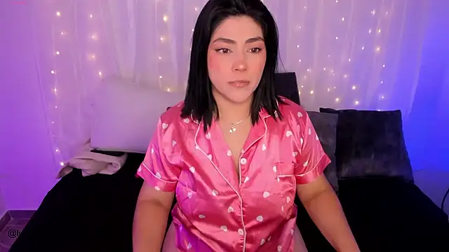 lucy26  online show from October 23, 1:37 am