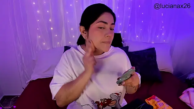 lucy26  online show from November 25, 3:29 am