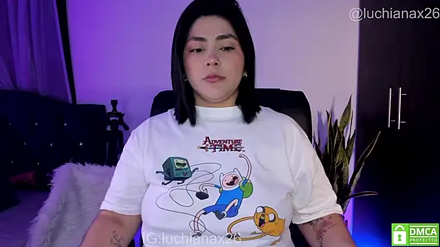 lucy26  online show from May 7, 4:06 am