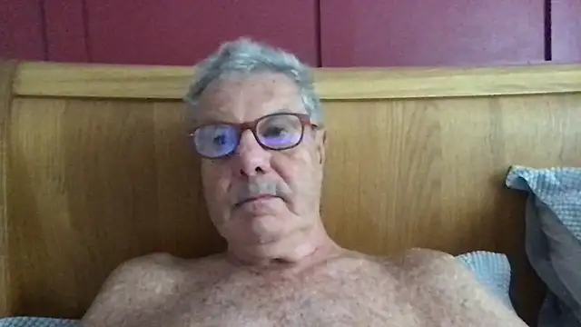 Snapshot of Oldpistolpete chatting on June 30, 8:47 am Oldpistolpete online show from June 30, 8:47 am