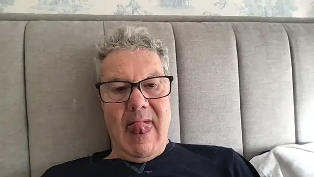 Oldpistolpete online show from November 18, 9:56 am