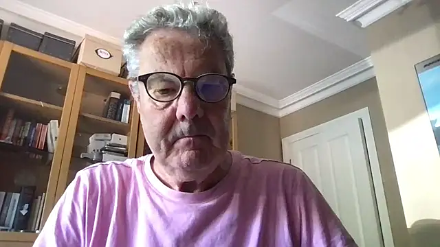 Snapshot of Oldpistolpete chatting on July 12, 10:38 am Oldpistolpete online show from July 12, 10:38 am